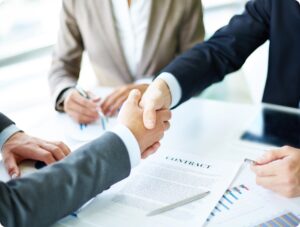 handshake-close-up-executives